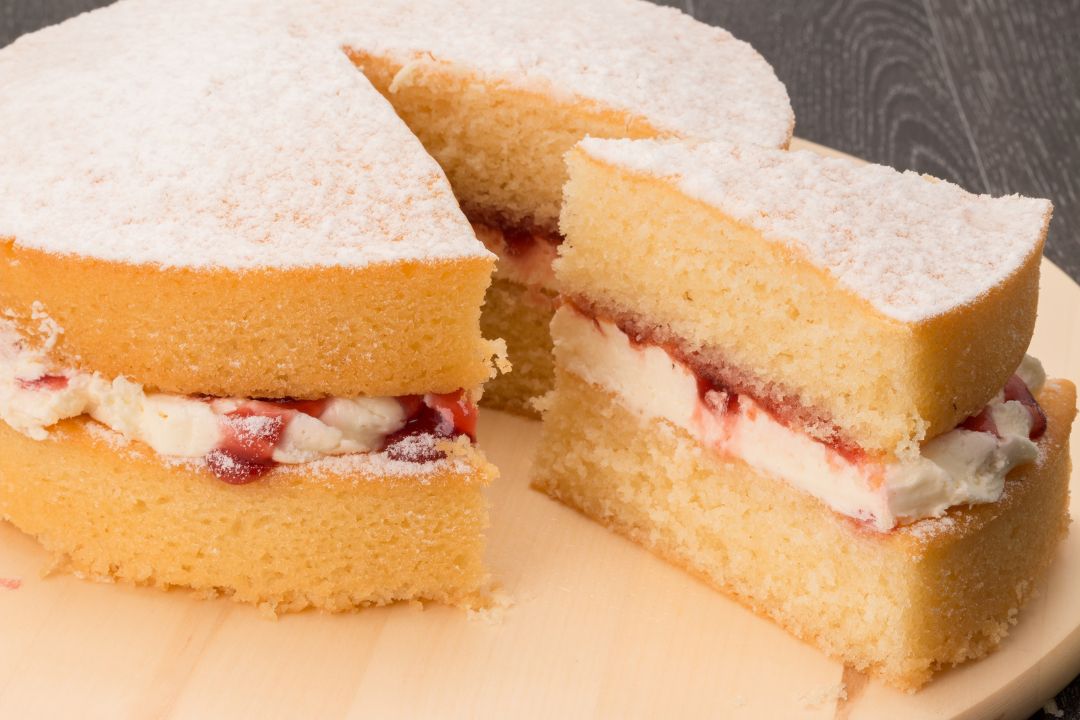 業務スーパー スポンジケーキで誕生日ケーキ☆材料費、作り方を紹介雑記帳