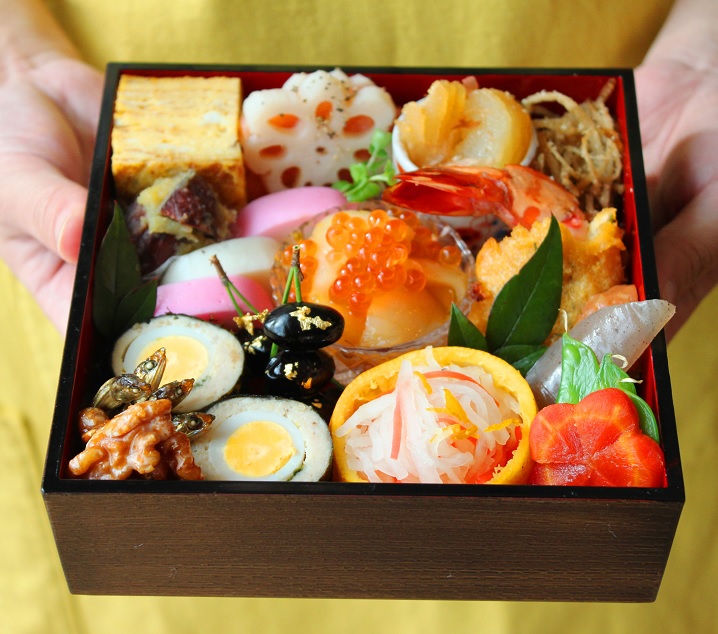 ひとりおせち2020年 11品の詰め方と分量 記録kameyo 料理家 かめ代