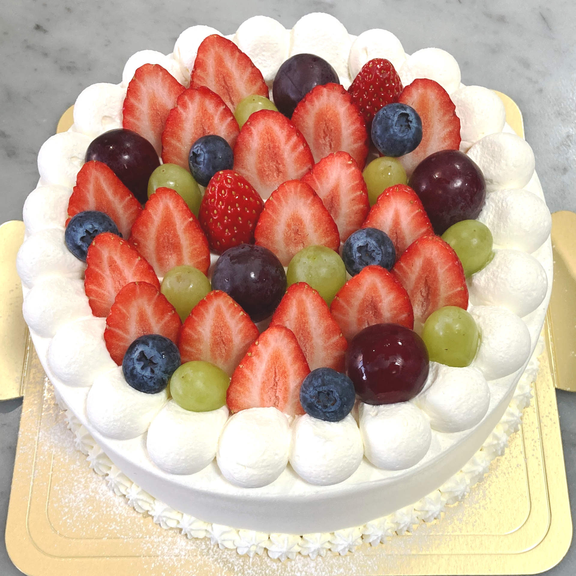 ショートケーキデコ プロが教える！ショートケーキのデコレーション♪ 初心者から上級者まで