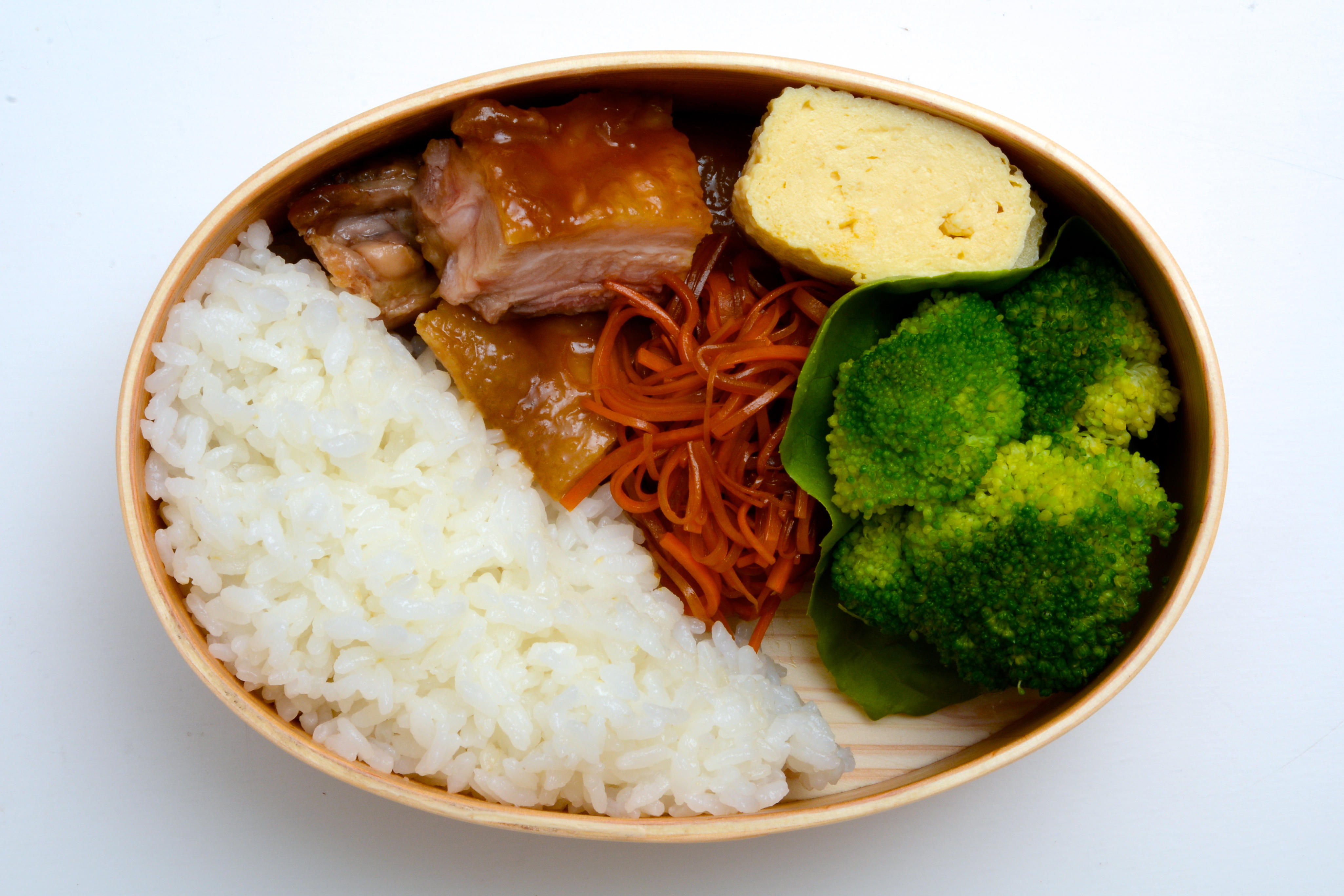 盛り付け方でこんなに違うの？手抜きしたい主婦が定番ハンバーグでも美味しそうに詰めるコツを伝授します！ ミキ カフェ風お弁当- エキスパート -Yahoo!ニュース