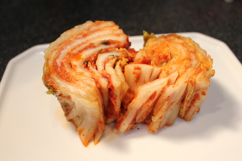 5分でクッパが作れるセット「bibigo 韓飯 レンジdeクッパ 牛骨コムタン」食べてみた - エモエモ探検隊