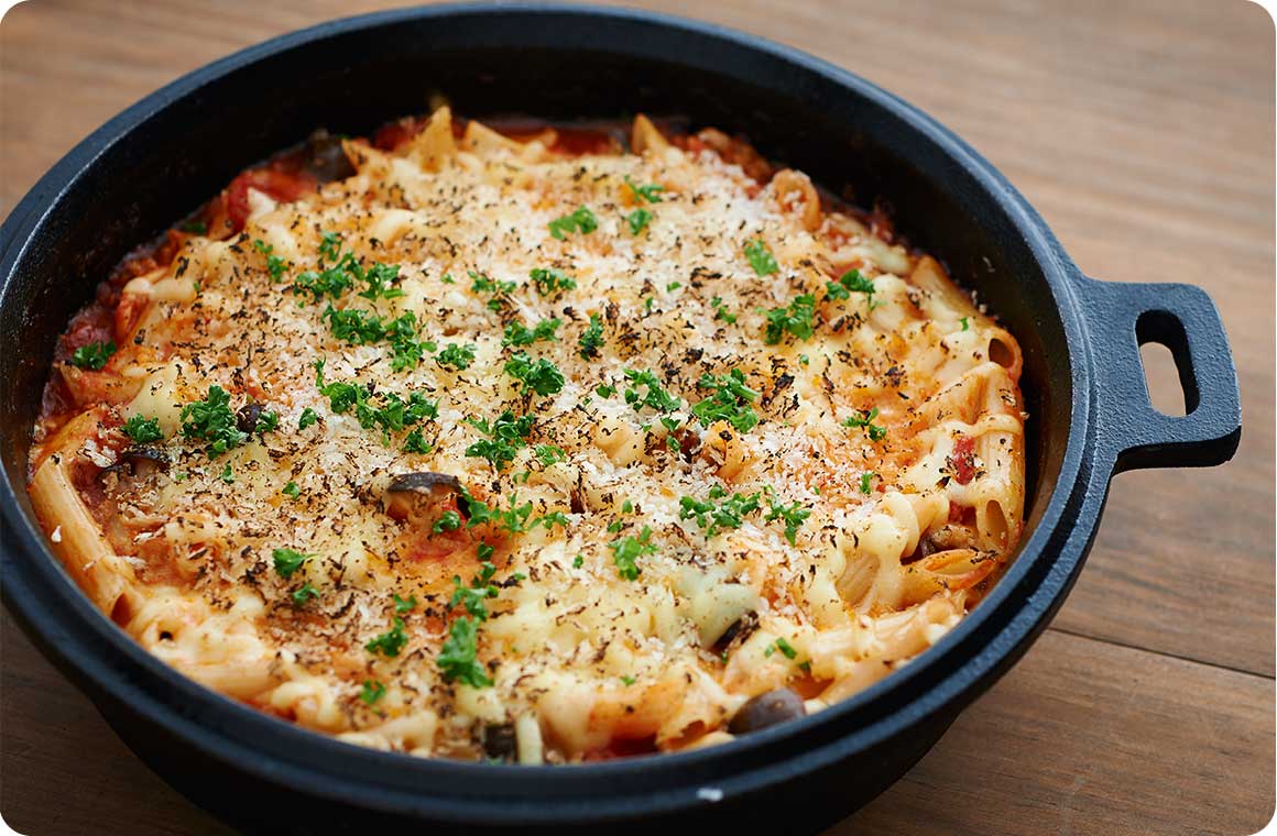 ダッチオーブンでマカロニグラタン！ - campdog のファミリーキャンプ日記