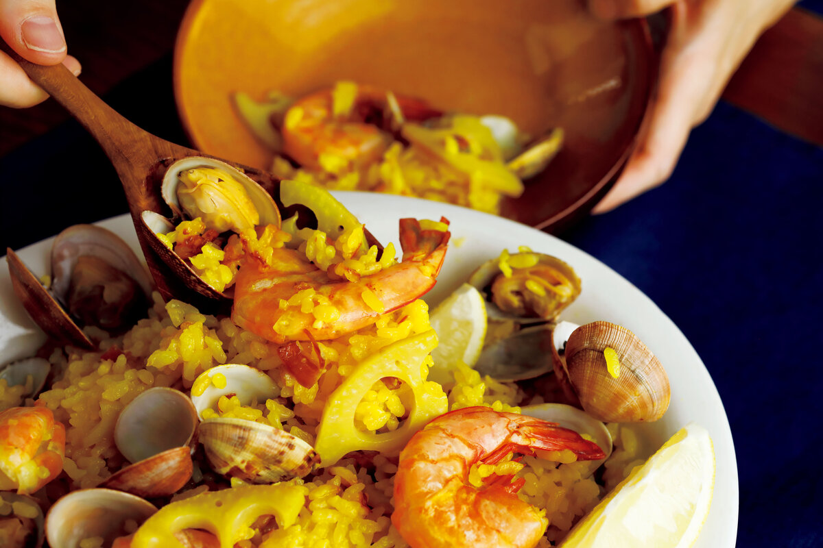 シーフードパエリア