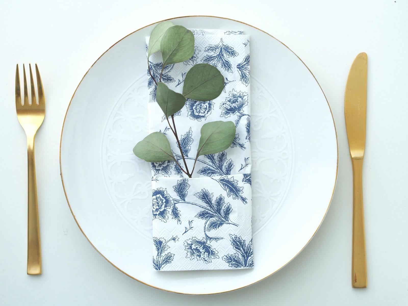 ペーパーナプキンの使いかた日本ビダヤコム株式会社Page 2