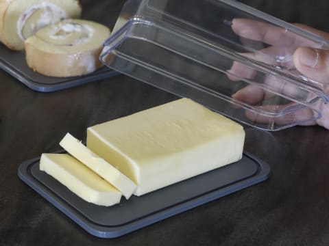 はたらくくるま デザートケース タッパー冷凍 解凍 加熱対応 お弁当 離乳食の通販 by TATA***s shopラクマ