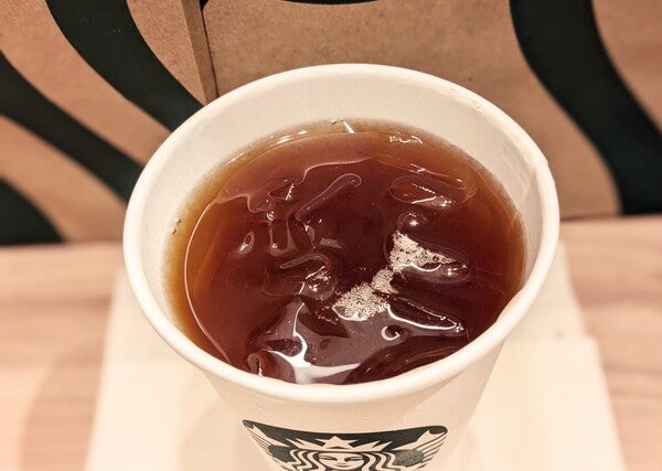 スタバ 無料カスタムで発見！レモンケーキとブロンドエスプレッソが最高すぎた話華麗なるスタバマダム