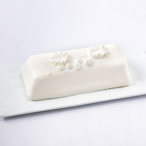 レアチーズケーキと生クリームが融合した爽やかな甘さに若者は魅せられたトップス 大人の「チーズケーキ」 １サライ.jp小学館の雑誌『サライ』公式サイト