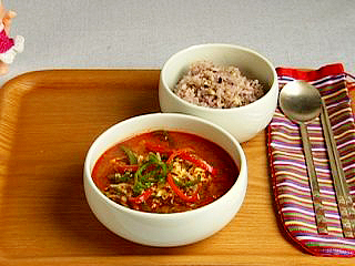 基本からアレンジまで！思わずつくりたくなる「牛肉 ピーマン コチュジャン」のレシピ集クックパッド