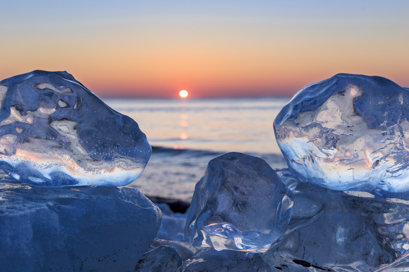唯⼀無⼆！北海道の絶景 宝⽯の様な輝きを放つ厳冬のジュエリーアイスDiGJAPAN