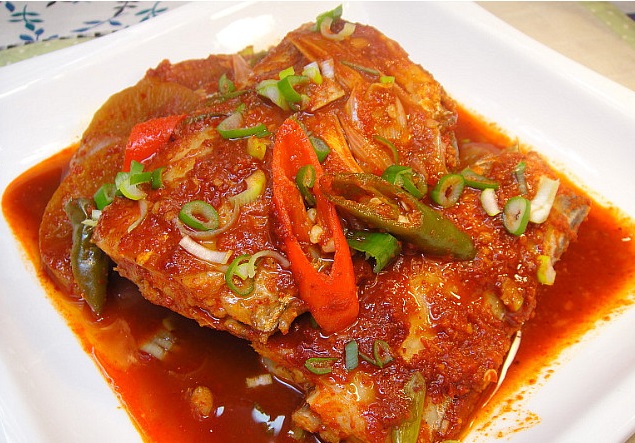 カルチジョリム 太刀魚の煮付け갈치조림: 韓国観光公社公式サイト「VISITKOREA」