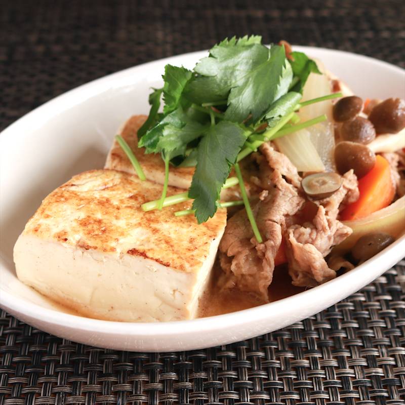 牛バラのにんにくポン酢炒め たっぷりきのこでヘルシ