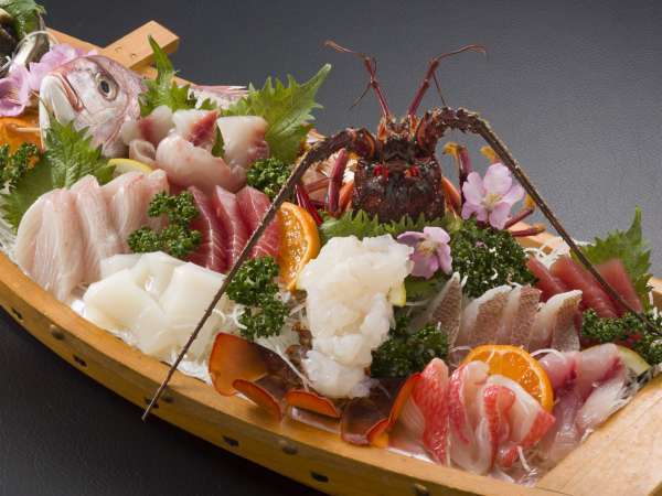 伊勢海老＆鮑＆お造り3種の豪華舟盛りプラン HOTEL SHIRAHAMAKAN 白浜館 のブログ - 宿泊予約は＜じゃらんnet＞