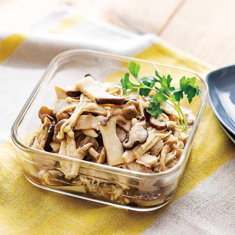 きのこのピクルスで中華風サラダ