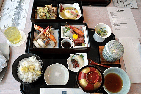 ホテル松島大観荘の「 10月号 売切御免 和洋中 バイキング」16,362円～！ ＜ 山側 2種の和洋室 松韻閣 禁煙 ＞ゆこゆこ