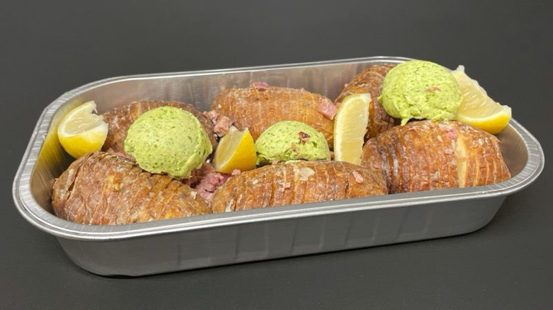 ベーコンとチーズのハッセルバックポテト