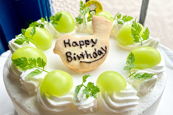 シャトレーゼ シャインマスカットとピオーネのケーキ新発売株式会社ブラン