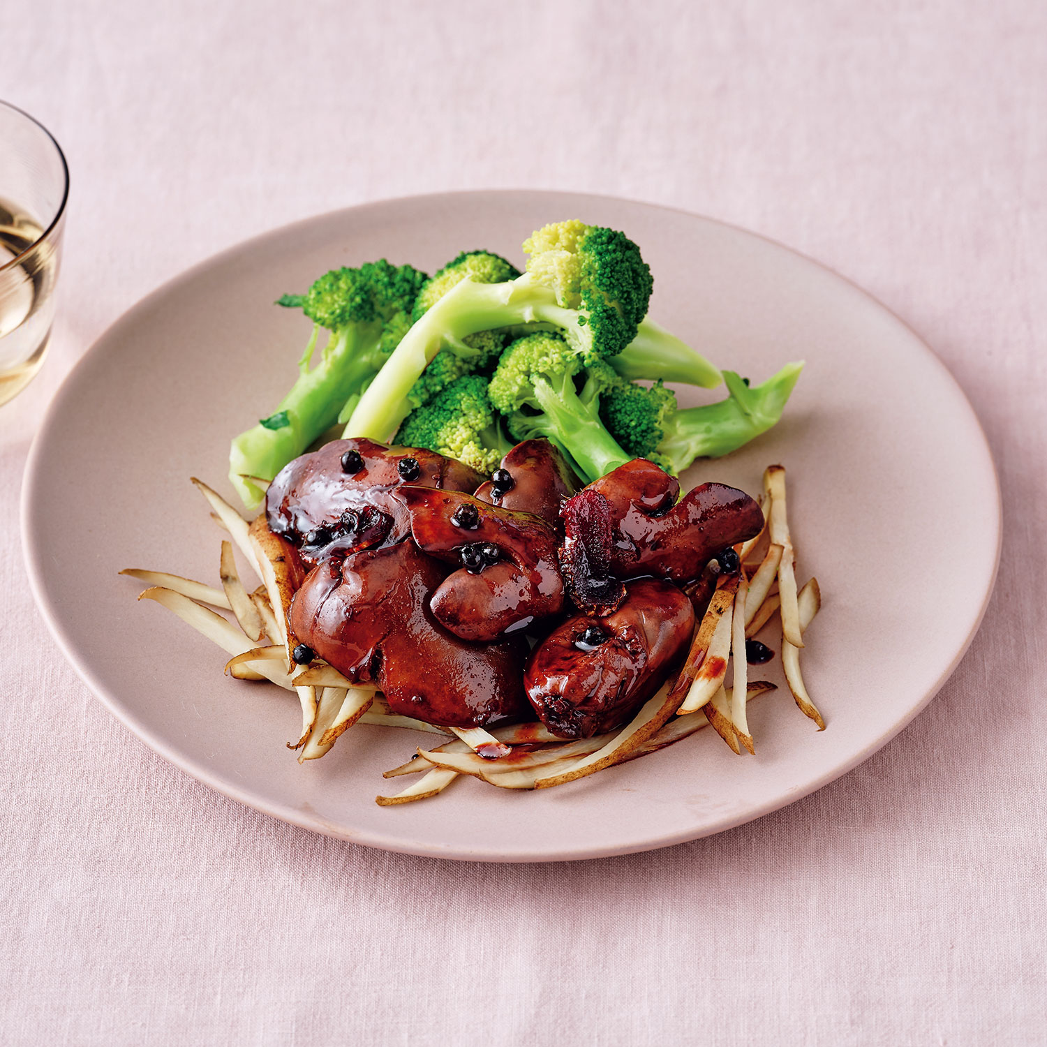 コックオーヴァン 鶏肉の赤ワイン煮 〜この美味しさを伝えたい!フランスの伝統的な家庭料理