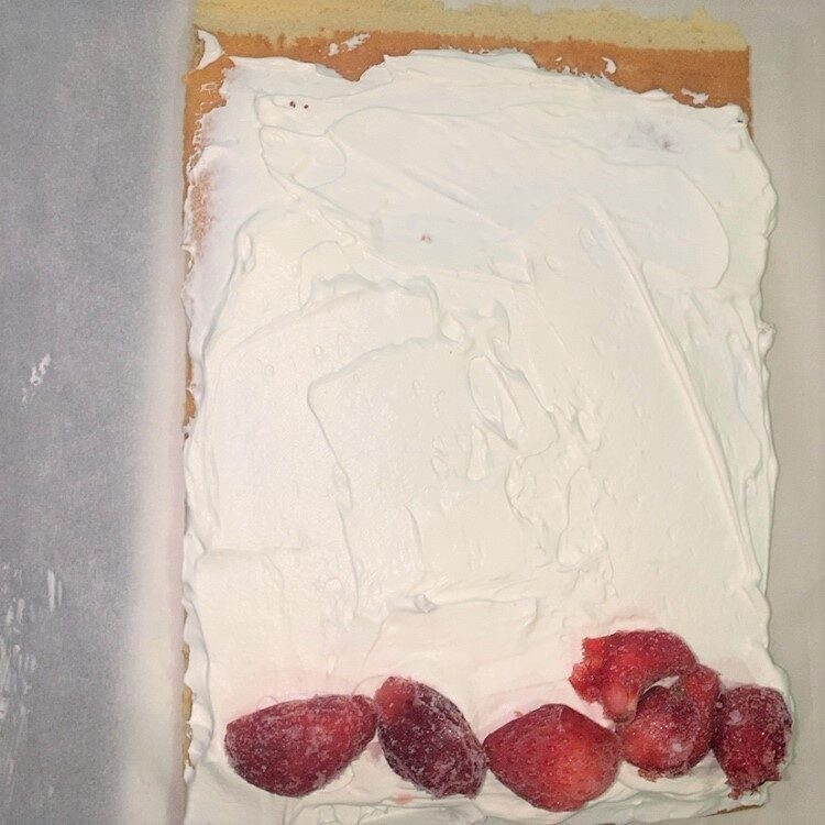 業務スーパーの新顔発見! 冷凍のシート型スポンジケーキで簡単「お菓子作り」食品・食材フード・レシピMart マート 公式サイト光文社