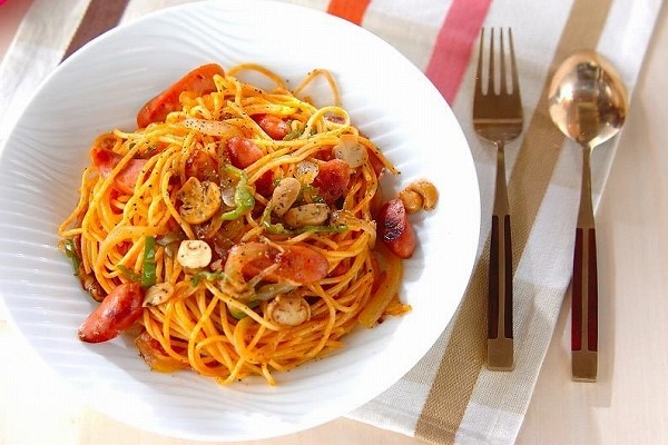 トマトパスタの献立に迷ったら!スープ・サラダ・副菜の人気レシピ20選ネスレ日本 製品情報サイト