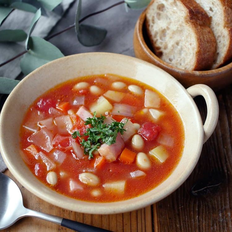 ワインとパンに合う、簡単1品！パンに合うおかず3レシピと、手羽先の塩焼きレシピ！ゆうき酒場