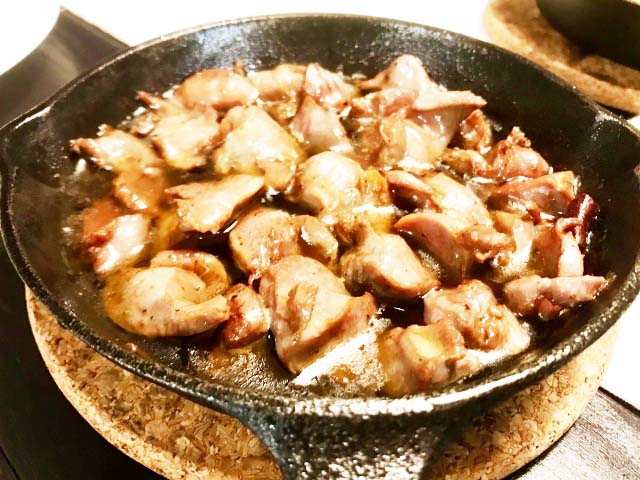 鶏むね肉のアヒージョ風唐揚げ