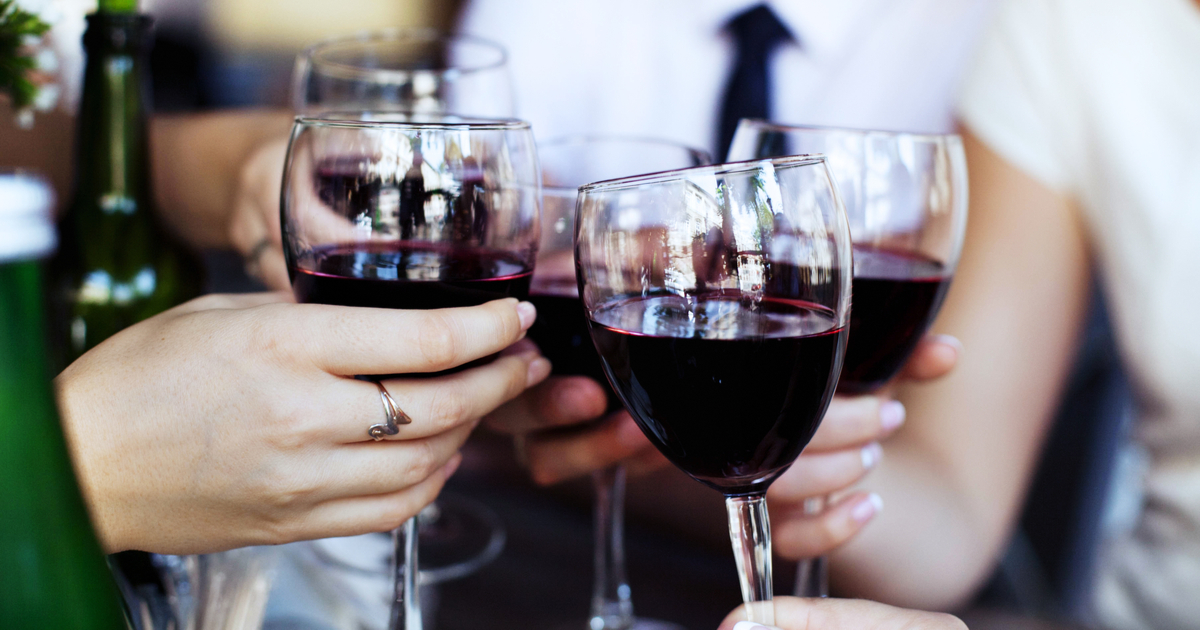 どれが正解？ワイングラスの正しい持ち方 – Cachette Secrete WINE GLASS