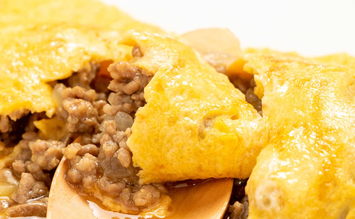 1パック即消えそう！「嵐にしやがれ」で話題「せっちゃんオムレツ」 卵の震えるほどウマい食べ方 菅田将暉さんのおばあちゃん秘伝ヨムーノ