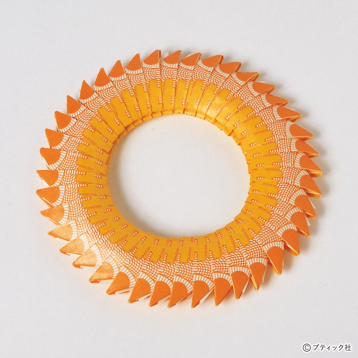 サブスクで型紙配布中✂️ 💗お花紙でパイナップル💗 指先をたくさん使う製作遊び☝️ じっくり集中して取り組んでみてね🍍 ♡その他の投稿はこちら♡@momonoheya_hoikuももの部屋 保育園製作 幼稚園製作 製作アイデア 工作アイデア おうち遊び 製作 壁面製作 保育士