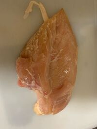 鶏肉の変な匂いの原因と対処法