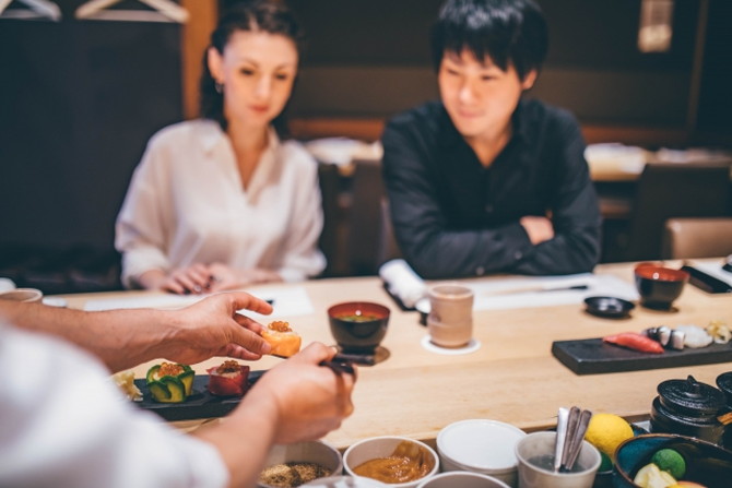 寿司の正しい食べ方・マナー徹底解説！醤油のつけ方は？手で食べていい？等の悩み解決 じゃらんニュース