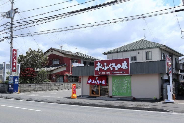 松山】農免道路に巻き寿司・おはぎ専門店がオープン「おふくろの店」 | リビングえひめWeb