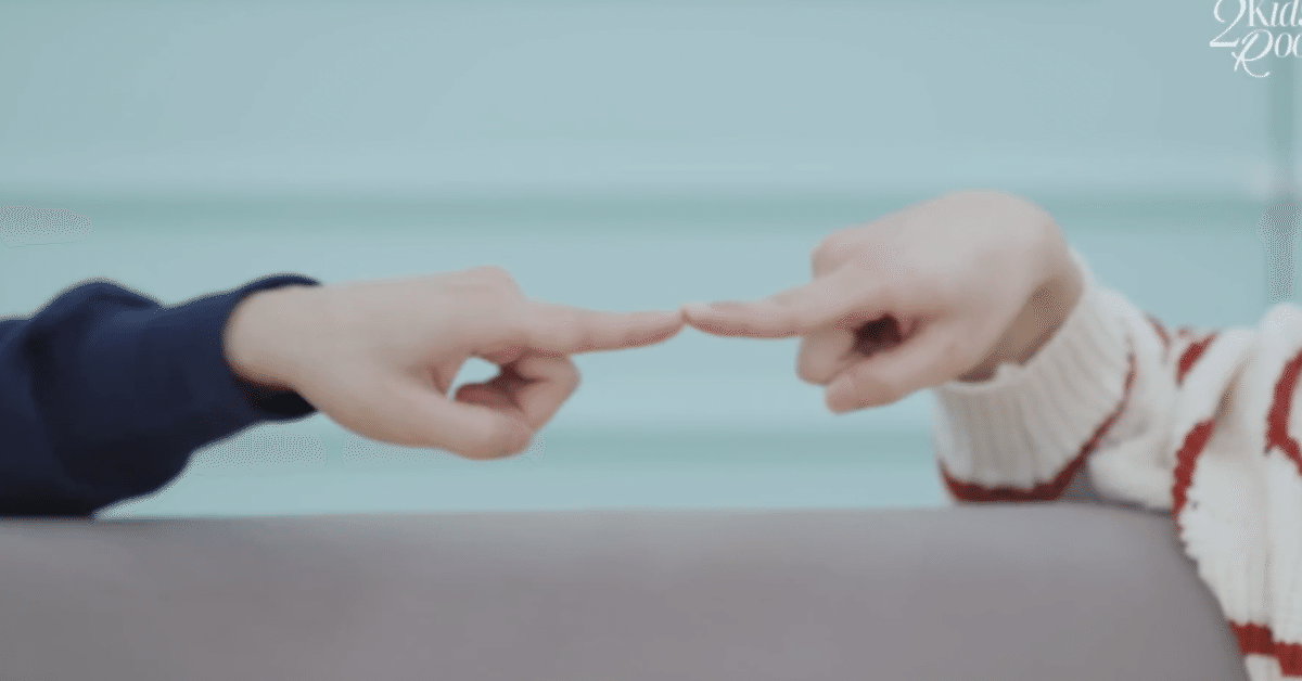 味噌 嫉妬するリノ｢どうしてそんなところにいるのハニー｣ straykidsスキズリノ ハン- YouTube