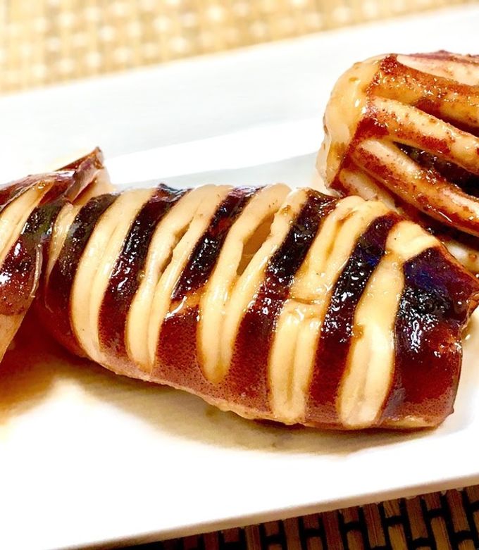 台北 屋台のイカ焼き23223422 の写真素材 - アフロ