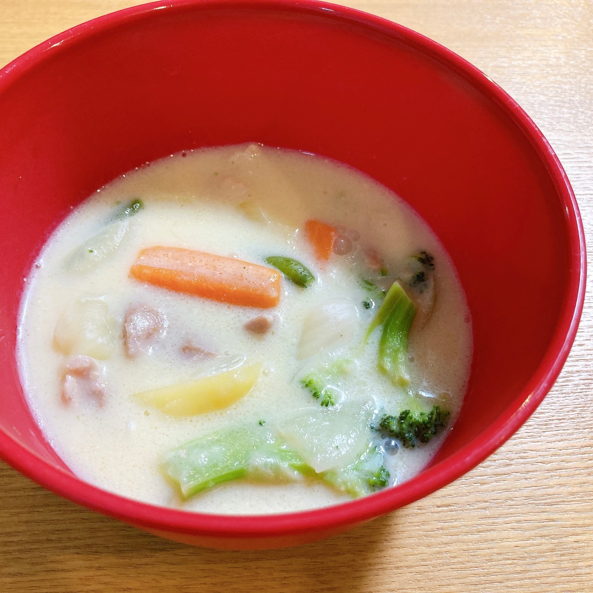 冷凍しめじのクリームシチュ