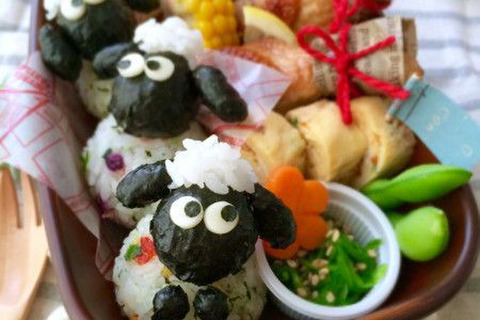 簡単レシピ 100均で簡単！子供が喜ぶマイクラおにぎり！初心者OK！お花見やピクニックに！How to make Minecraft riceball キャラ弁