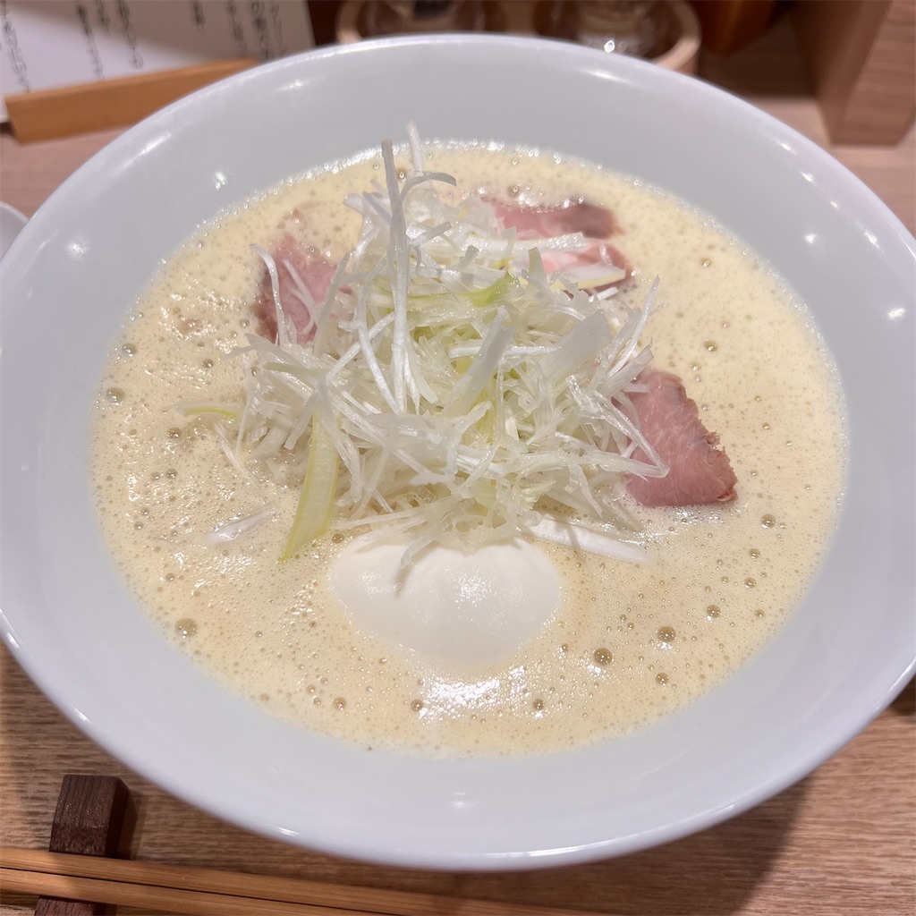 大阪府】大阪市淀川区、ラーメン激戦区西中島南方にあります、こだわりの極厚煮豚と極太メンマが美味い、『人類みな麺類』さん。【ラーメン】│ブログ  むなかた屋。