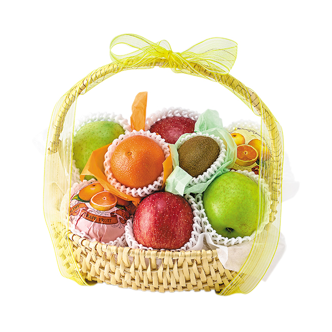 日本では入院した人にお見舞いとして果物の盛りかごを贈ることがある」という話をしたら外国人たちに大爆笑されたことがある - Togetter