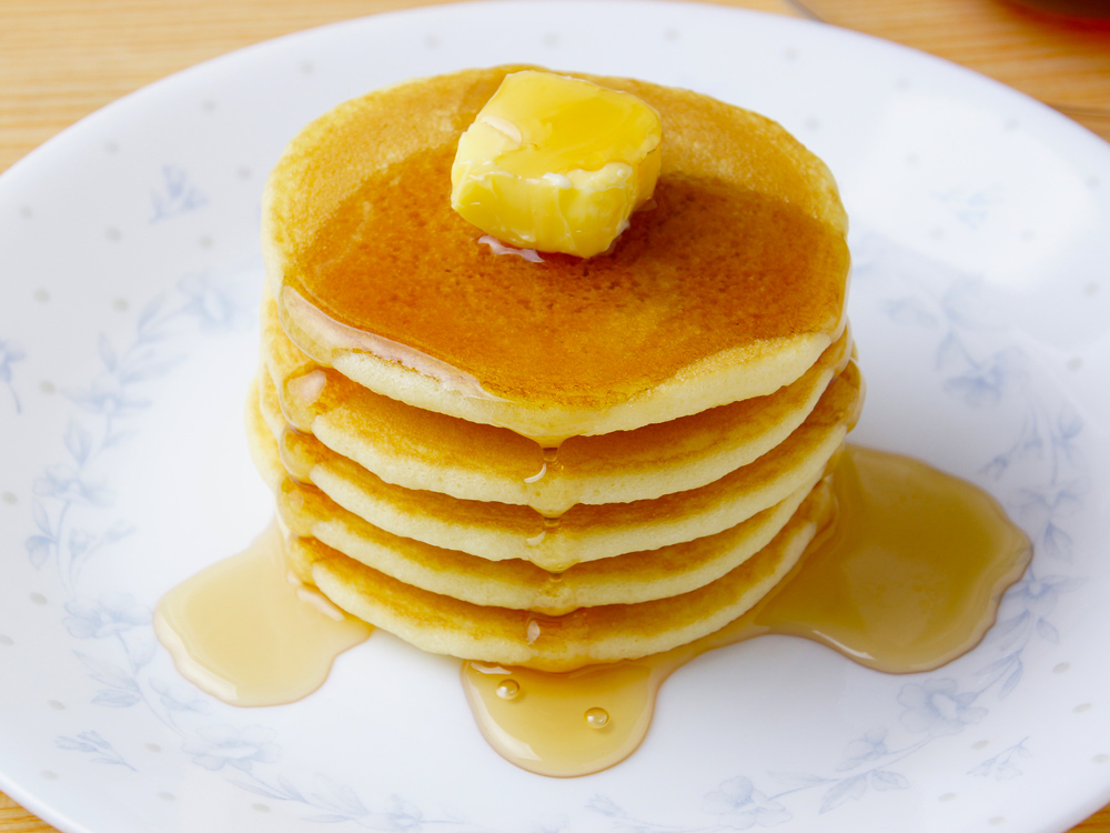 ホットケーキを美味しく保存する方法、正解は冷凍？ 冷蔵？HugKum はぐくむ