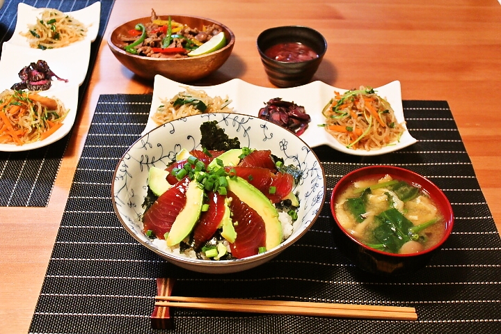 基本からアレンジまで!思わずつくりたくなる「マグロ丼 献立」のレシピ集クックパッド