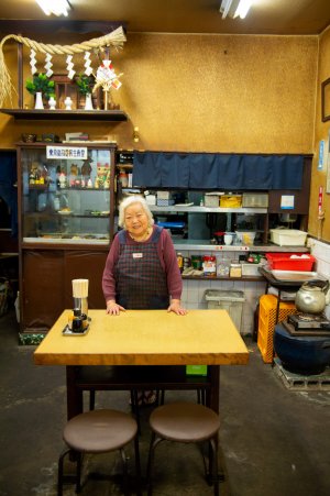 両国「下総屋食堂」 昭和レトロすぎる雰囲気でいただく素朴で美味しくボリューミーな定食stilltokyo