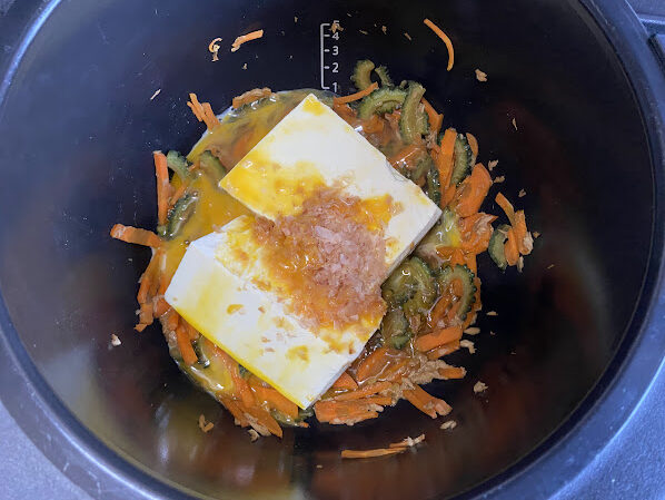 ツナのゴーヤチャンプル