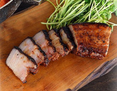 絶品すぎる 豚バラチャーシューはキャンプにぴったり！簡単に作れるレシピをご紹介WANT TO CAMP