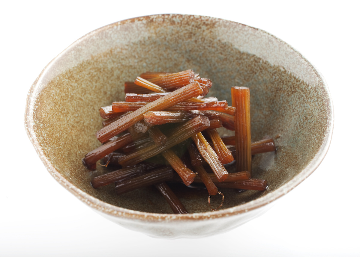 干して作るキャラブキ 蕗の佃煮