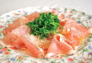 調理師が写真付きで解説！簡単にできる生ハムの盛り付け3選 - ワンプレートnote