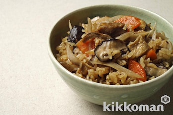 松茸のお吸い物で炊き込みご飯！人気の簡単レシピ