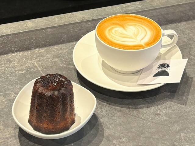 恵比寿にオープンしたカヌレとスペシャルティコーヒーのカフェ、ジョートークコーヒー綾弥のスイーツな毎日