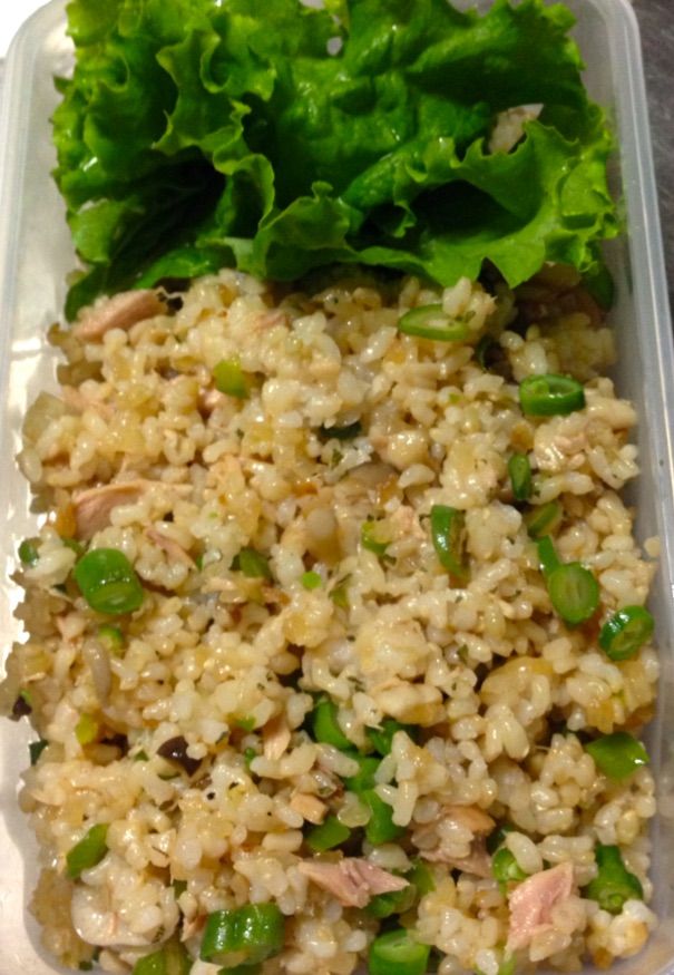 買い忘れた！卵なしでもできる秘伝の卵なしチャーハンレシピ2ページ目- macaroni