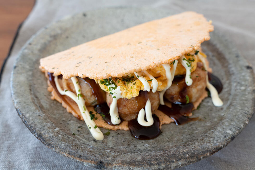 余ったご飯で簡単おつまみ！」チンするだけでパリパリ 青のりえびせんべい 作業時間5分 おやつレシピ 低空飛行キッチン- エキスパート -Yahoo!ニュース