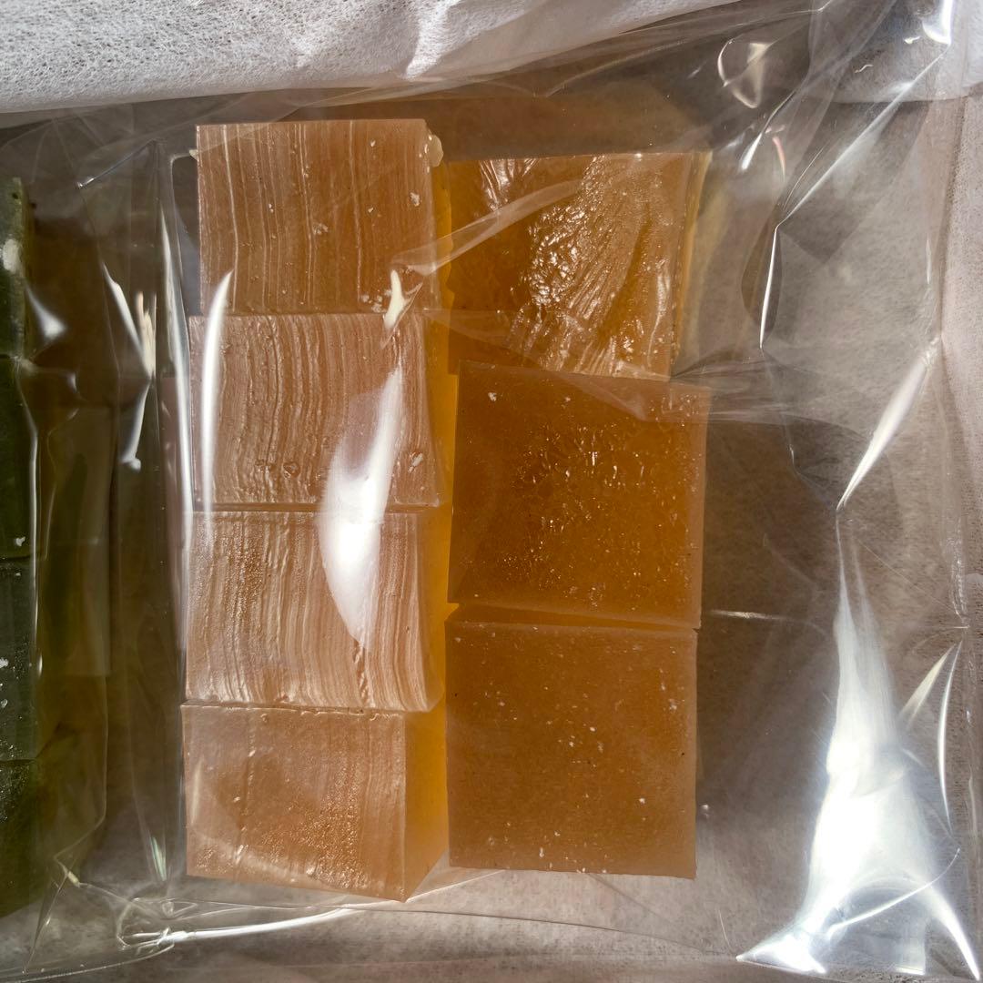 魔法の琥珀糖」紅茶フレーバーが冬期限定登場、アールグレイティーを贅沢に使用した宝石のような和菓子ことりっぷ