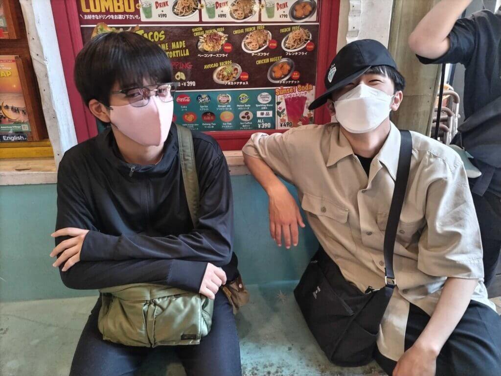 パイナップルの極み！西表島産『完熟ハワイ種 島パイン 』2㎏ 2～3玉 ：沖縄県産のNパイン食べチョク産地直送 産直 お取り寄せ通販 -農家・漁師から旬の食材を直送